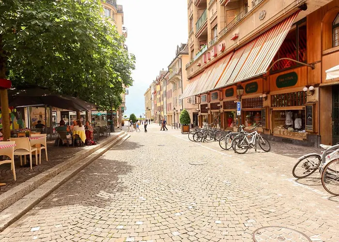 Mdmoniz House 公寓式酒店 沃韦