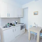 Aparthotel Mdmoniz House 3*