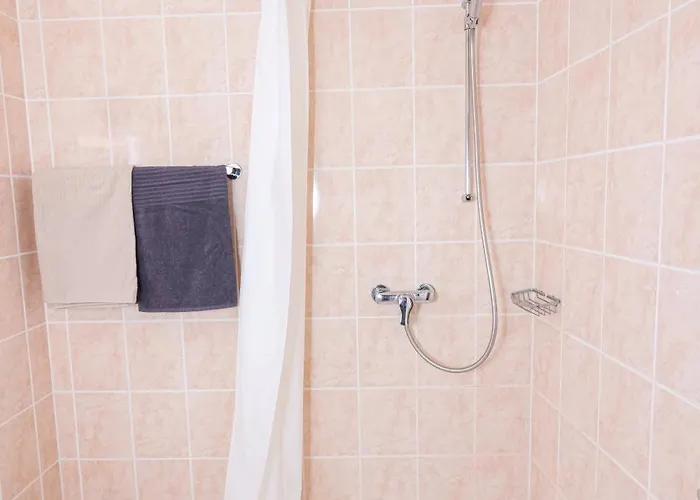 Aparthotel Mdmoniz House 3*